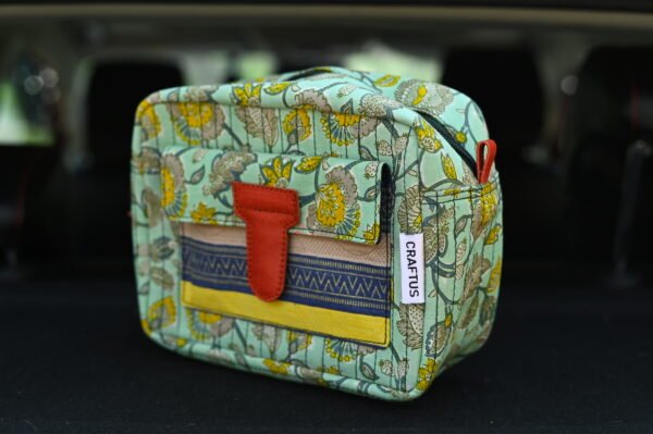 Craftus Toiletry Bag